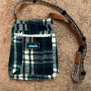 Kavu Green Navy White Plaid Flannel Crossbody Rope Handle Purse Outdoor Hiking
